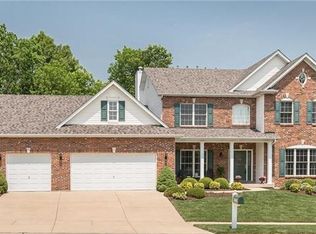 4041 Stonecroft Dr, Saint Charles, MO 63304