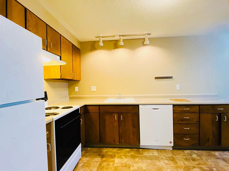 Open kitchen