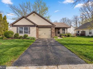 1 Morning Glory Ln, Whiting, NJ 08759