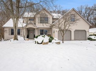 50725 Dutton Dr, Elkhart, IN 46514