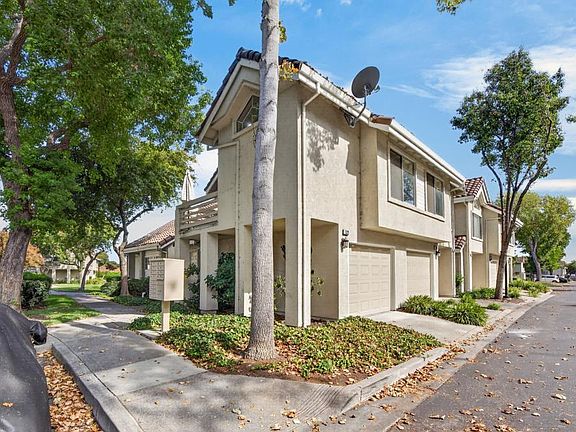 4th image of 7321 Cronin Cir