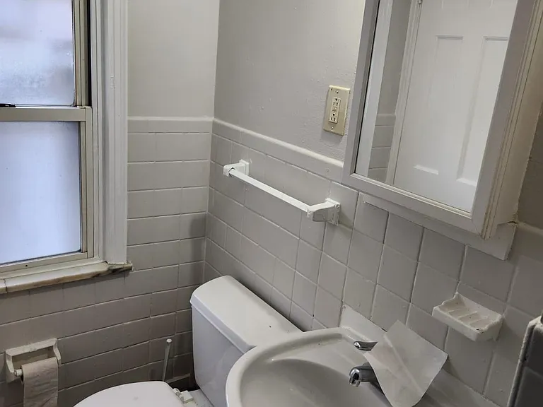 22370 Tracy Ave — Photo 16