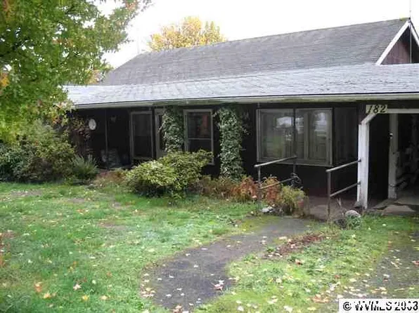 182 W Main St, Alsea, OR 97324