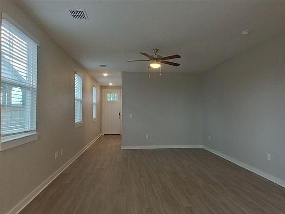 2nd image of 445 Raglands Rd