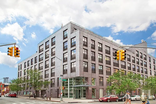 Sold by Halstead Real Estate | media 8
