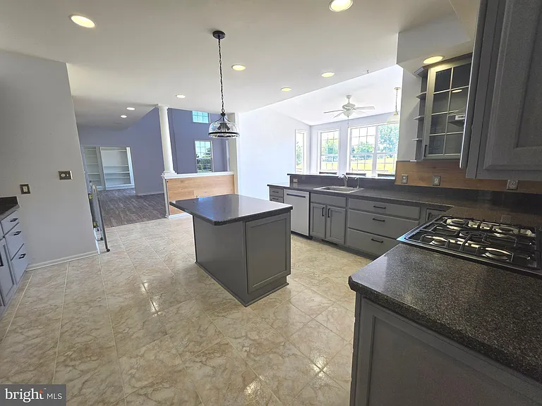 109 Masters Ln — Photo 33