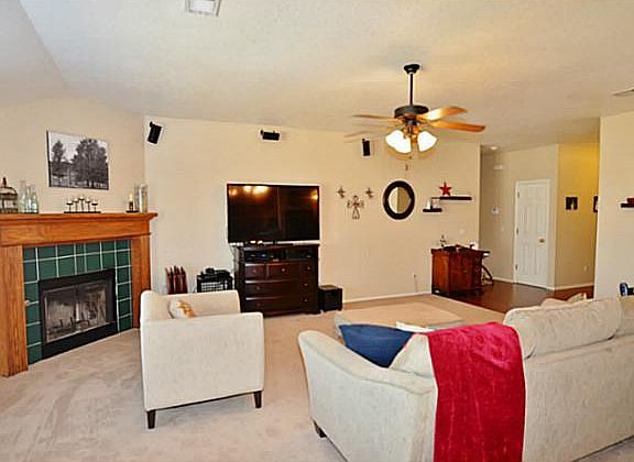 3rd image of 12216 S Land Ave