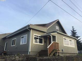 15 Fir Ave, Tillamook, OR 97141