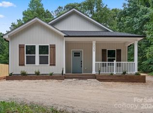 235 Oakview Rd, Linwood, NC 27299