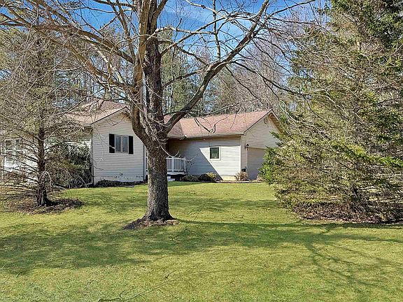 3rd image of 7986 Quarter Rd