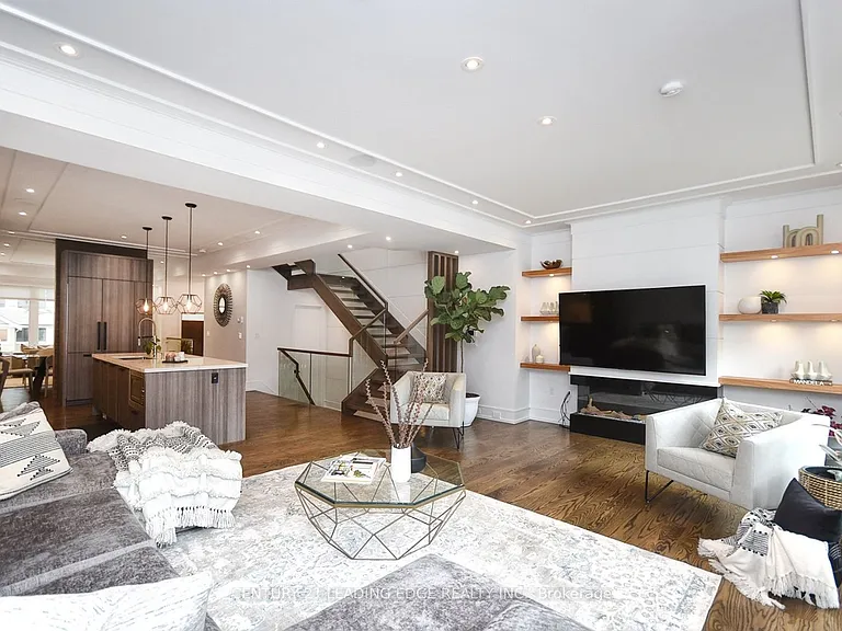 119 Stibbard Ave — Photo 13