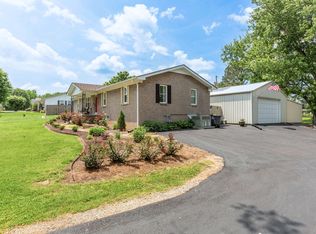 116 Ferguson Hill Rd, Lafayette, TN 37083