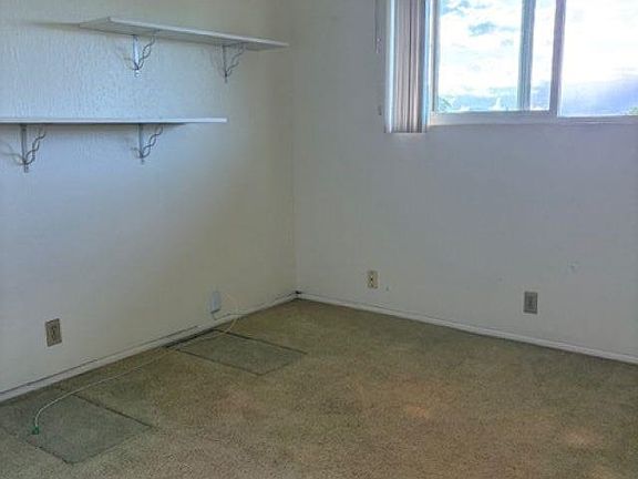 5th image of 3275 Kihapai Pl