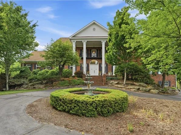 2040 Sorrento Drive, Boone, NC 28607