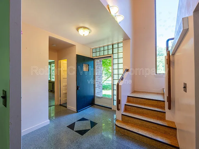 205 Jinny Hill Rd — Photo 14