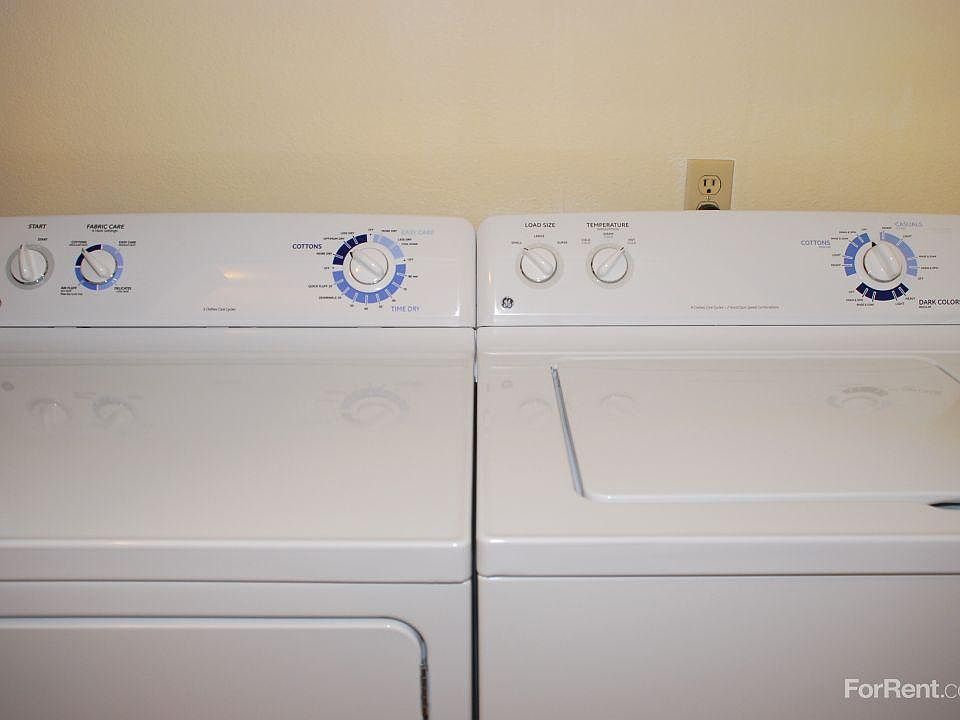 2nd image of 1714 S 334th Ln APT D202