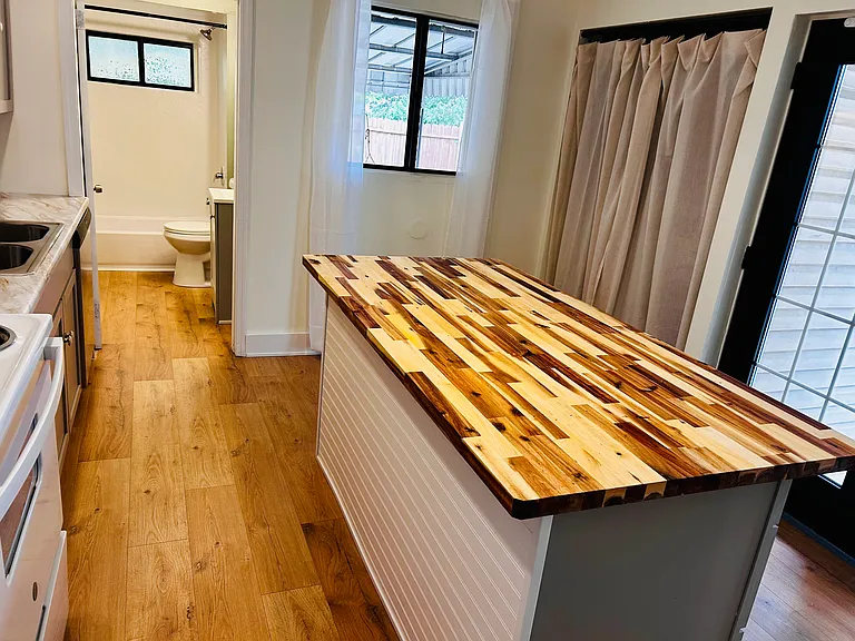 724 Central Ave — Photo 10