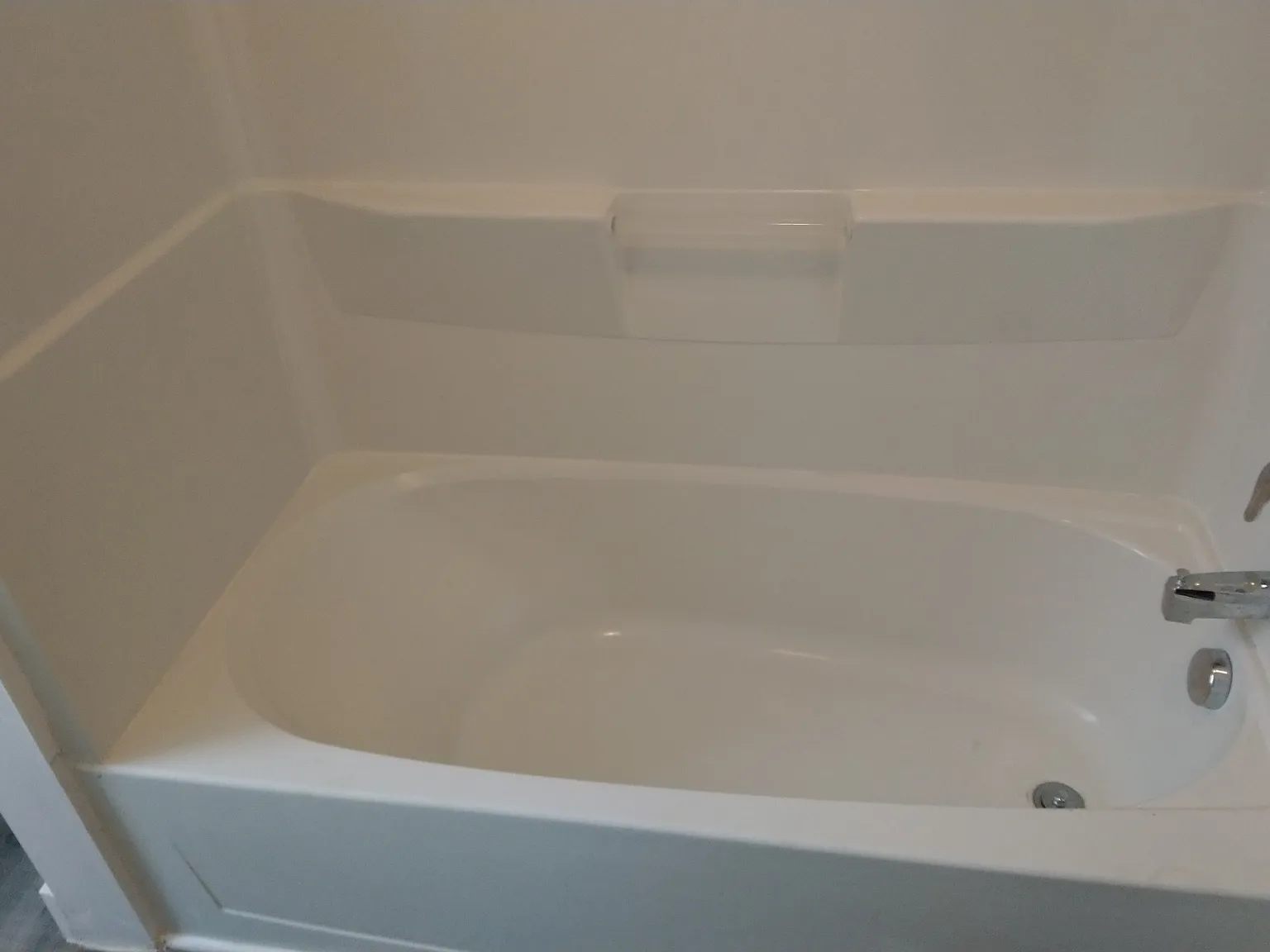 2 bed, 1100 sqft, $1,245 — Photo 4