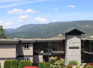 5780 Trail Ave #W202, Sechelt, BC