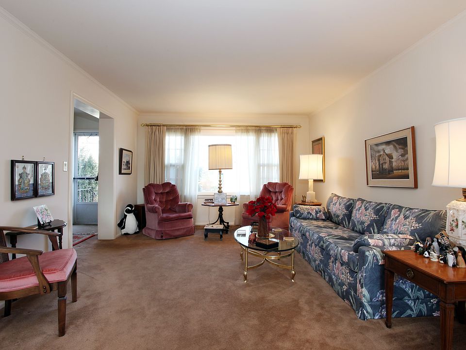 1st image of 23 Ernest Dr