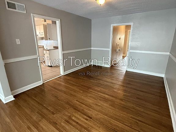 5th image of 108 N Holmes St