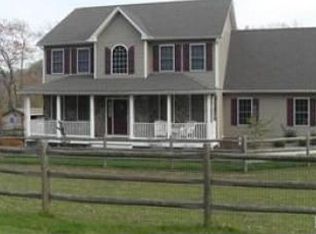 2435 Alpine Dr, Hellertown, PA 18055