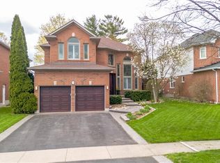 5 Shetland Dr, Hamilton, ON L8B 0N9