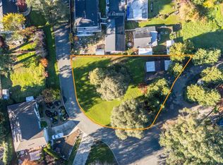 1720 Hickory Court, Ukiah, CA