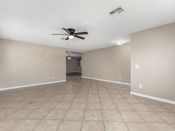 4th image of 3553 E TRIGGER Way