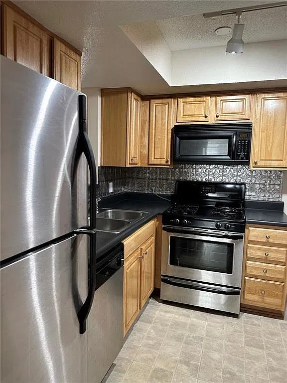 3301 Henderson Mill Rd — Photo 1