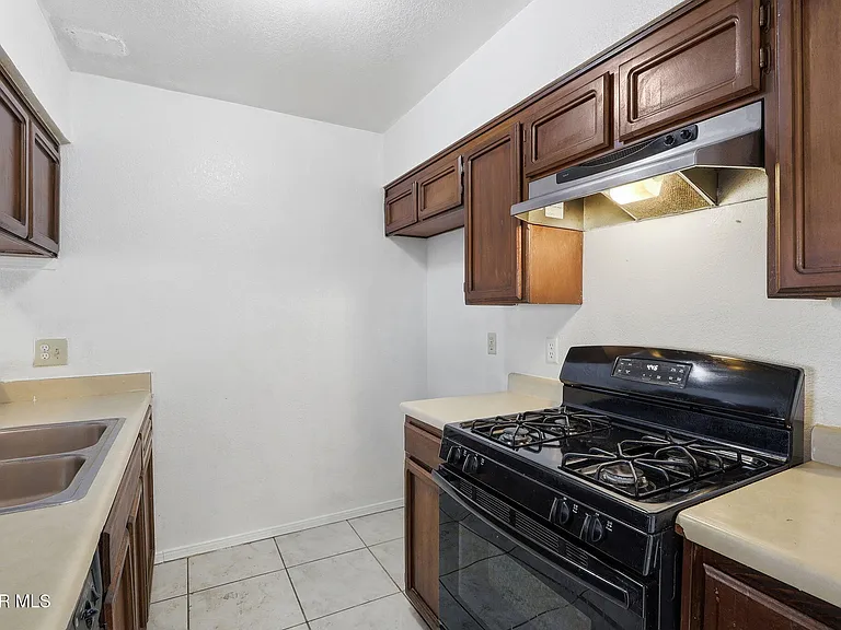 3208 Isla Morada Dr — Photo 5