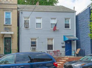 521 38th St, Union City, NJ 07087