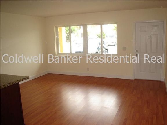 4th image of 840 Pine Dr #105