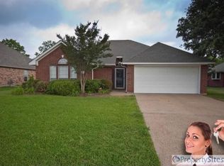 713 Hasselt St, College Station, TX 77845