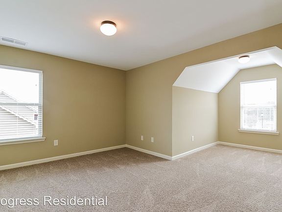 04-LivingRoom