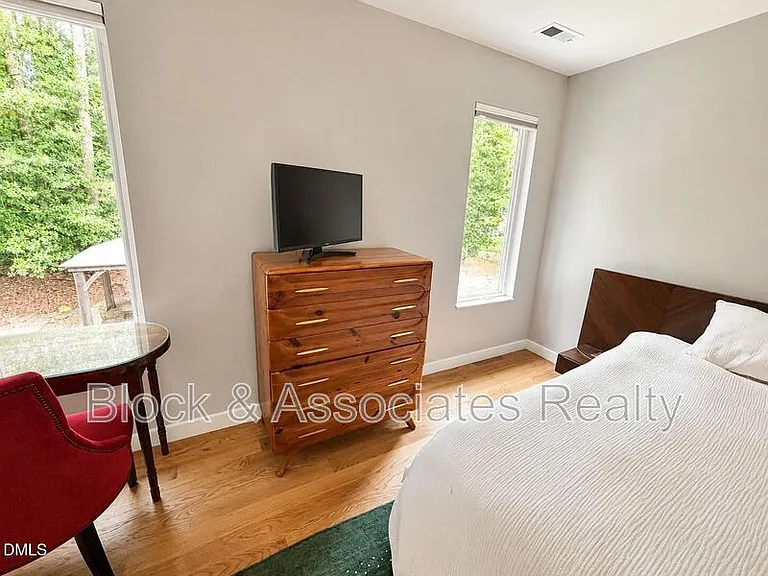 2200 Kilburn Rd — Photo 11