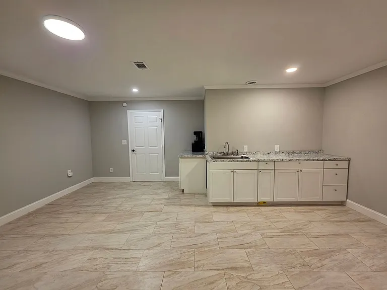 2397 Ashbury Ct — Photo 17