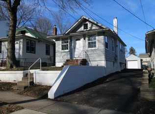 95 Franklin Rd, Teaneck, NJ 07666