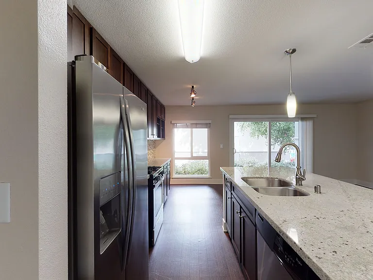 27 Seventy Five Mesa Verde — Photo 181
