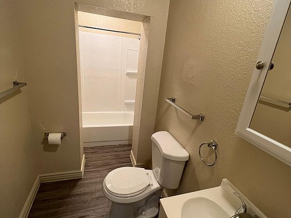 4th image of 215 E Evans Ave APT A