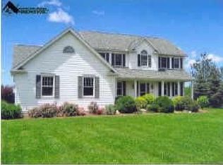 16888 Cowley Rd, Grafton, OH 44044