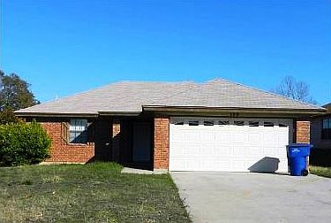 1st image of 109 Chestnut Dr