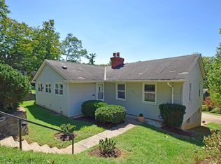 811 Dunore Rd, Cincinnati, OH 45220