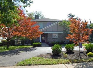 604 Chinoe Rd, Lexington, KY 40502