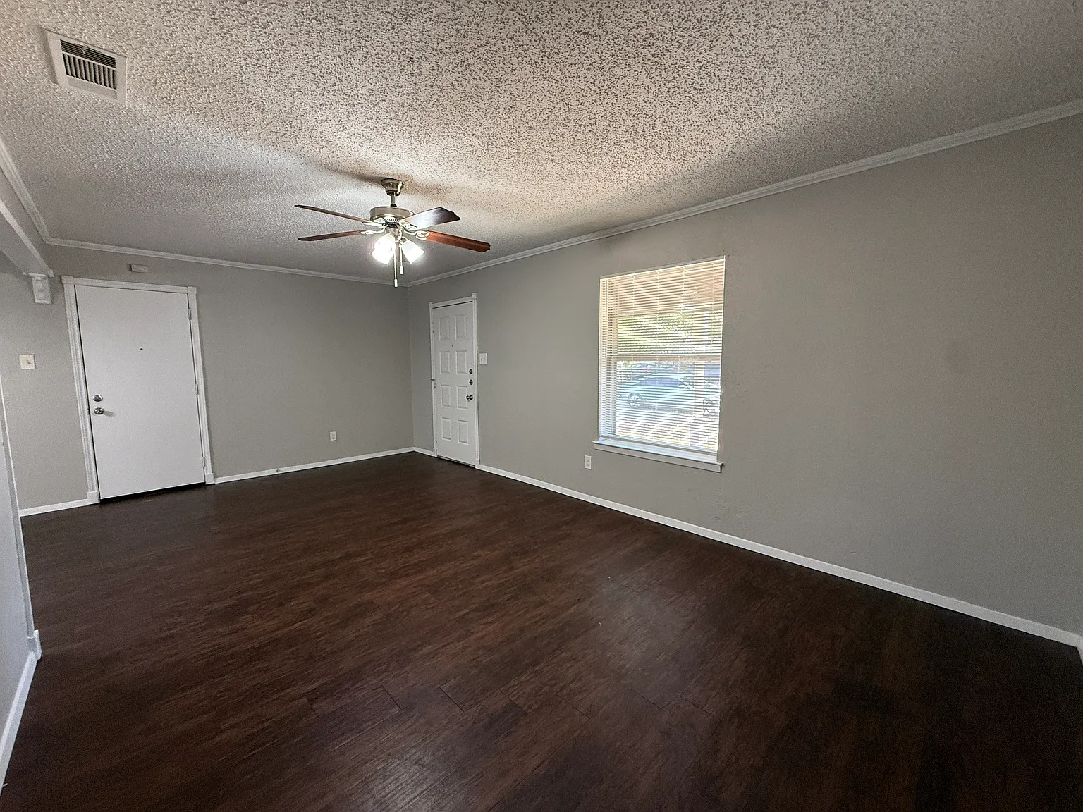 1407 La Fonda Drive Seagoville, Texas 75159 — Photo 4