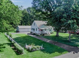 7245 Nash Rd, North Tonawanda, NY 14120