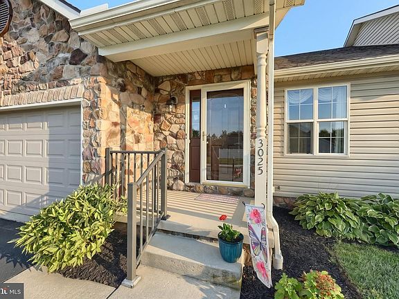 4th image of 3025 Barley Cir #12