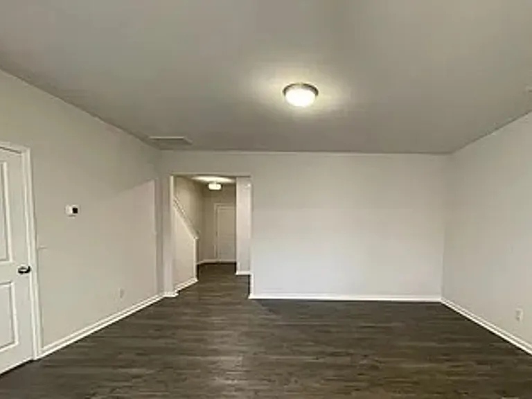3752 Yorkshire Pl — Photo 7
