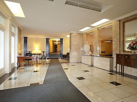 Building is immaculately maintained with Art Deco style lobby.