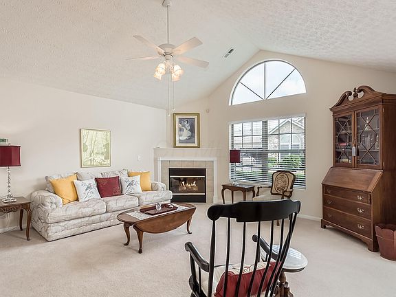 2nd image of 6023 Landings Pond Pl